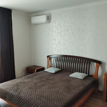 Vip Квартира Жк Київ Скай Рівненська, 4 Luck Exteriér fotografie